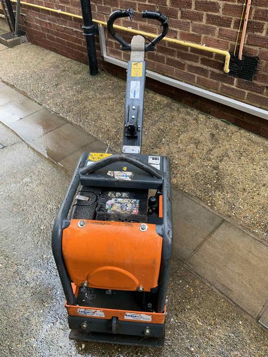 Popi metalici talpa si teuri