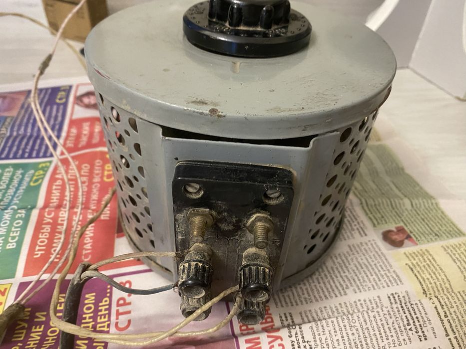 Продам лабораторный трансформатор