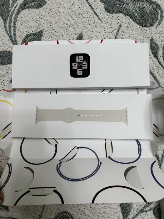 Часы Apple Watch SE (Gen 2) 40 mm
