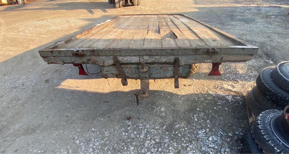 Remorca mica dupa tractor 4 tone