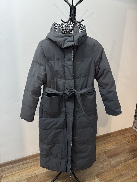 Продам пуховик двухсторонний