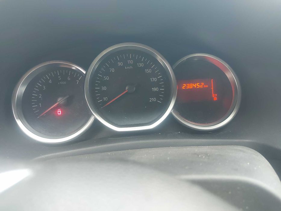 vand dacia logan