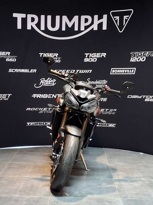 Motocicleta Triumph STREET TRIPLE 765 RS Second 2024