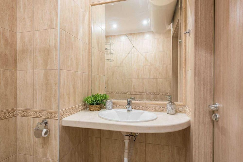 Дава се под наем Двустаен апартамент в Варна, Аспарухово - 70 кв.м за 613 € - Снимка #8