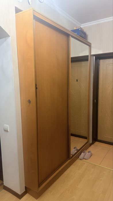 шкаф в прихожую