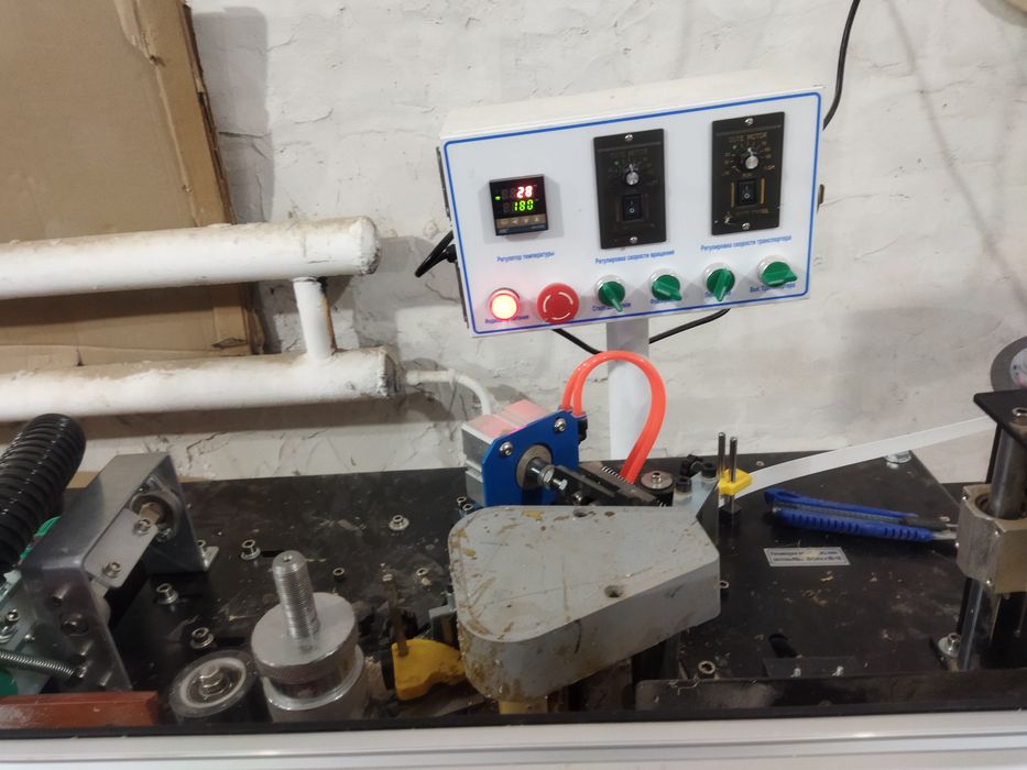 Продоется кромкооблицовочный станок