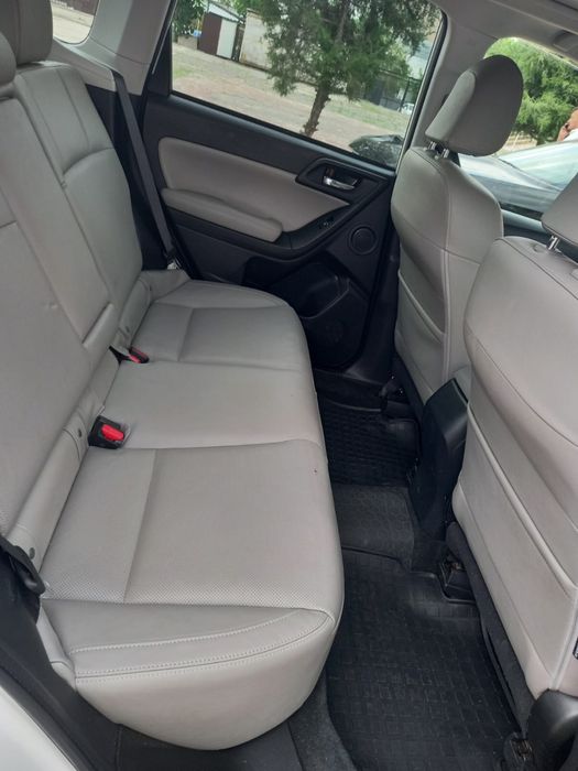 Субару форестер в продаже .