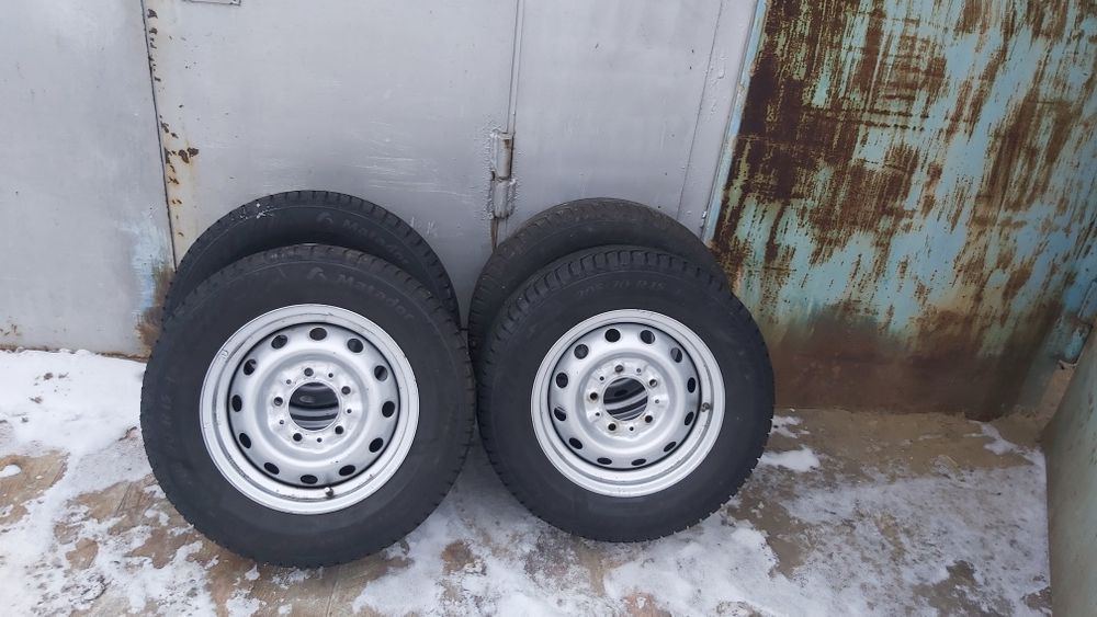Продам шины зимние