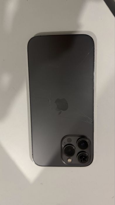 Продаю 13 pro max