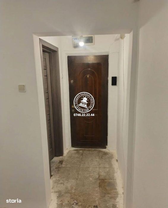 Apartament 3 camere, decomandat, 65 mp - Centru