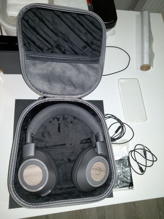 Plantronics BackBeat Pro 2 SE