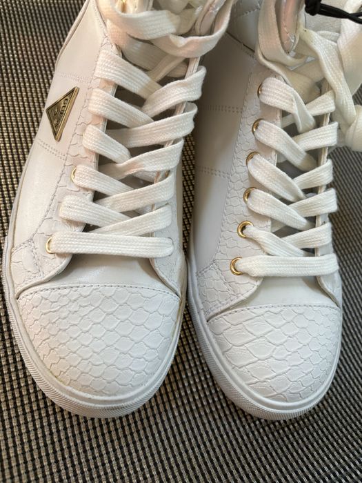 Guess дамски кецове