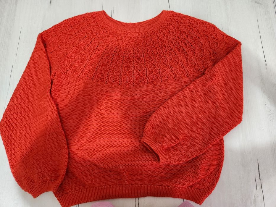 Кофта ручной вязки