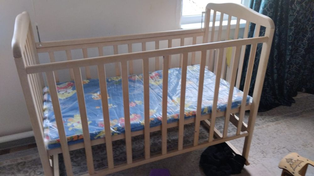 Кроватка детская, манеж детский, бу