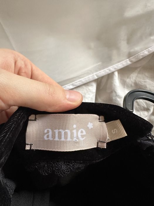 Шикарное черное платье Amie