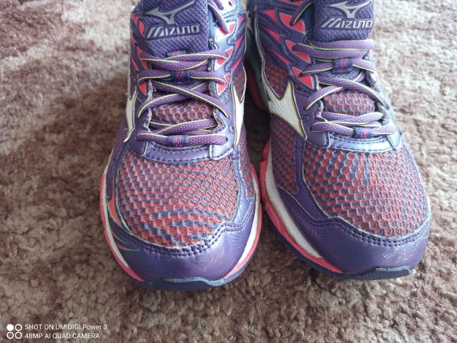 Mizuno-маратонки 38 номер-Виетнам