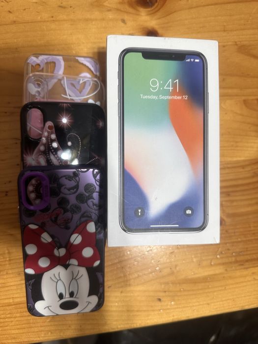 iPhone X 64GB White
