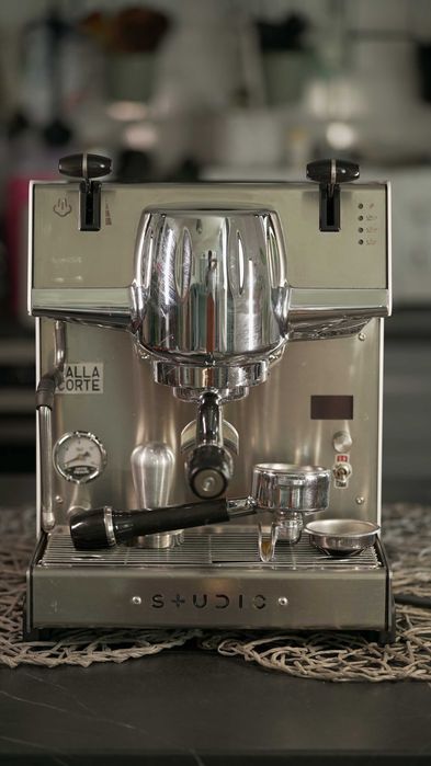 Espressor Dalla Corte Studio (similar cu La Marzocco, Victoria Arduino, ECM, Decent Espresso, Sanremo, Profitec)
