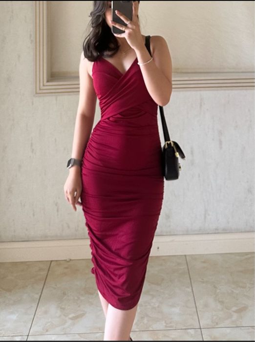 Сумки и платья