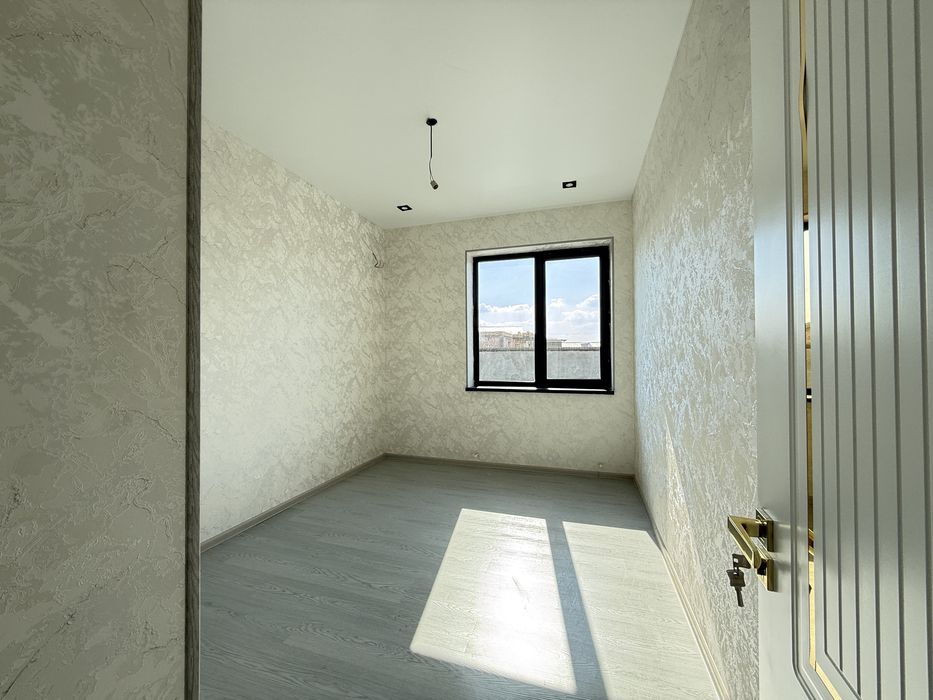 4 хонали ПОД КЛЮЧ хамёнбоп коттедж сотилади! Сергили Хонобод