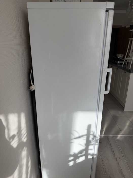 Морозильник Indesit