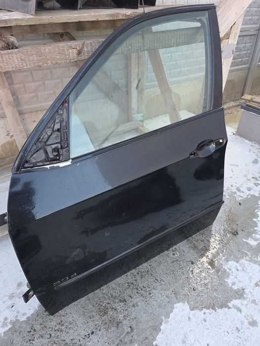 Vând uși bmw X5 stg/dr