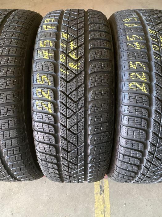 Anvelope iarna 225/45/19 Pirelli Sottozero 3 RFT 225 45 19 R19