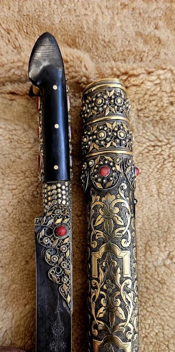 Османски нож ,биволски рог