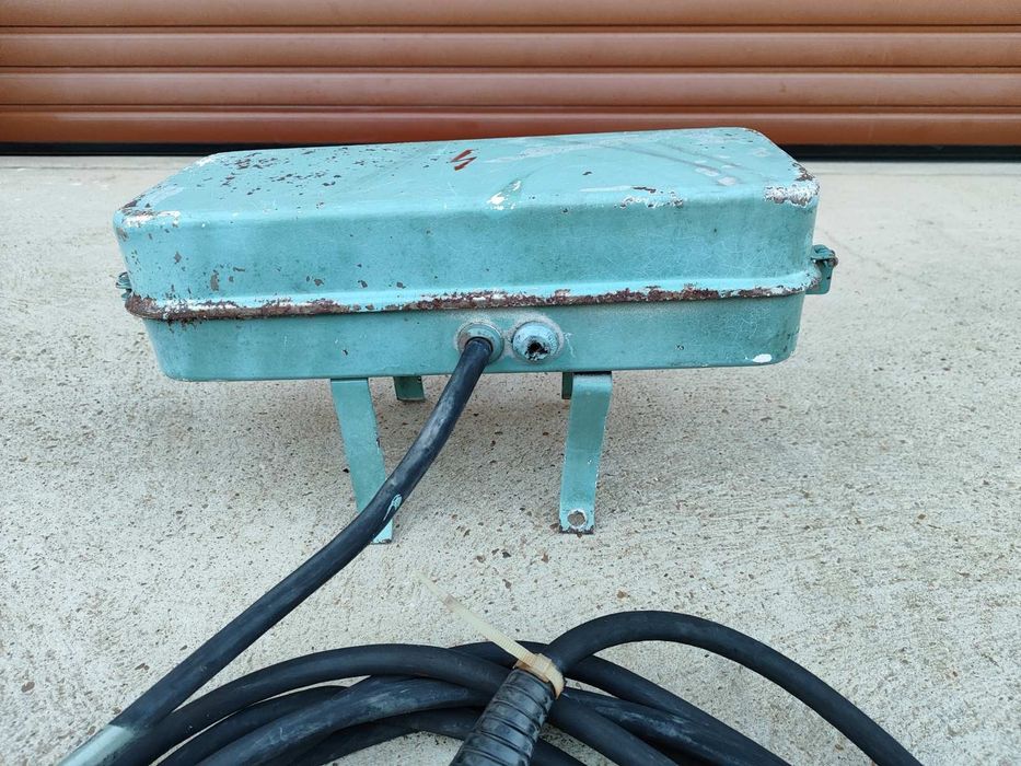 Управление за телфер/ел. двигател, ново, идеално работещо.