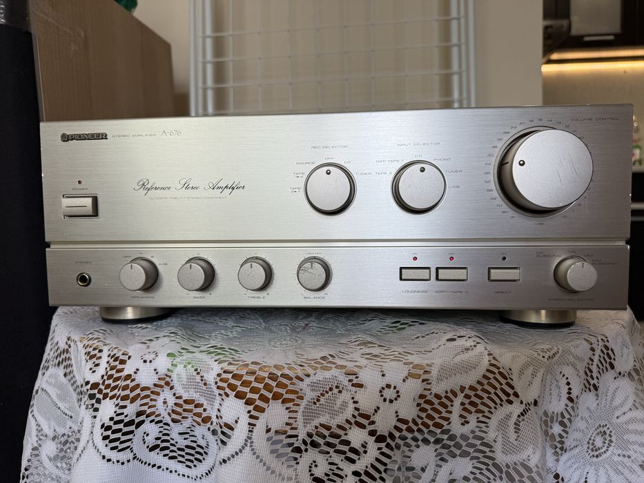 Pioneer A-676 Стерео усилвател