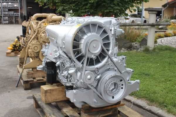 Motor Deutz BF6L913 reconditionat 6 pistoane, 106 kw