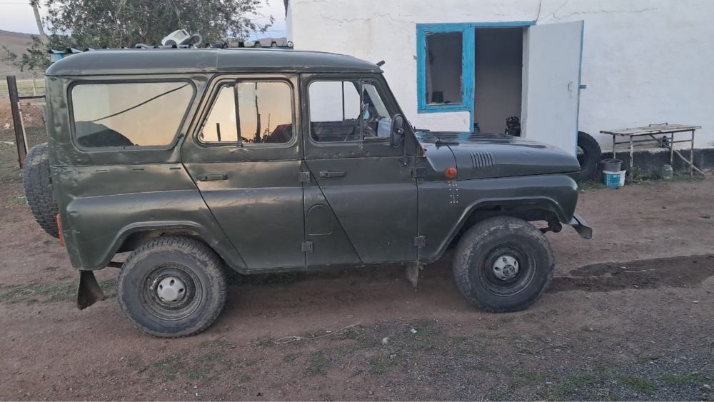 Автомобиль уаз продам