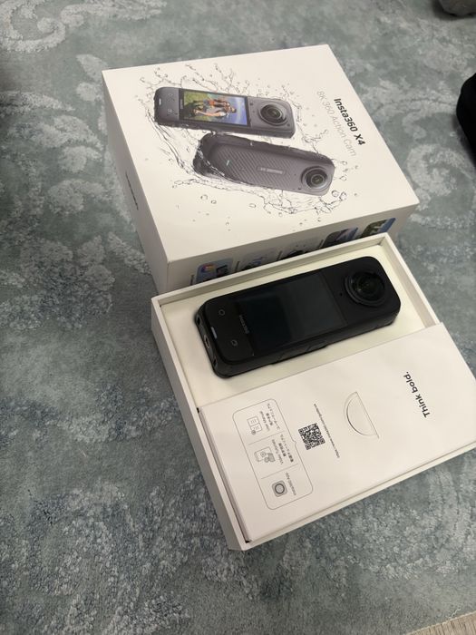 Insta360 новенький