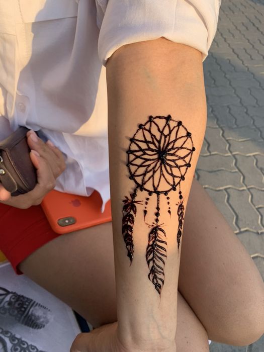 Роспись хной, мехенди