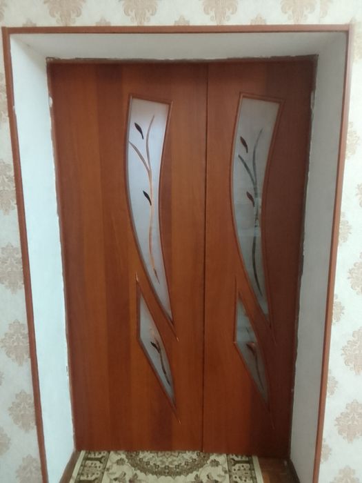 Бөлме арасындағы  Есік