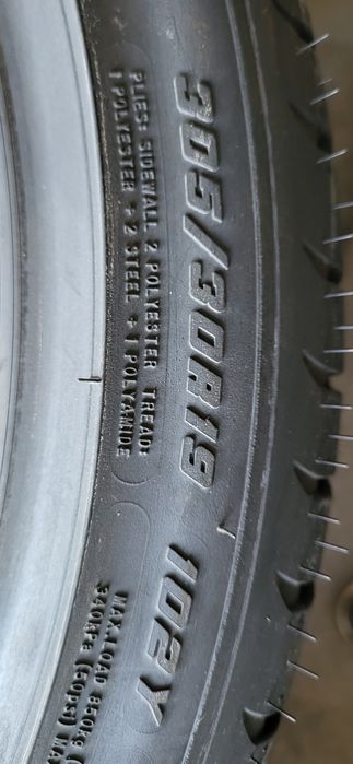 2 anvelope 305 30 r19 Goodyear F1 asimmetric 2