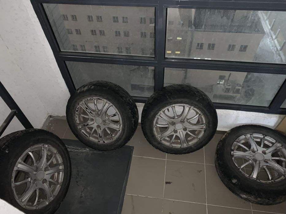 Автошина зимнийе