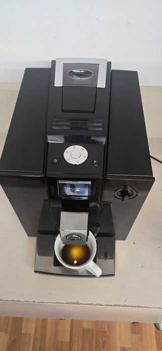 Expresor JURA F9