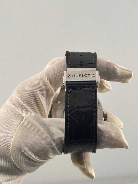 Hublot Classic Fusion 
ref 542.NX.1171