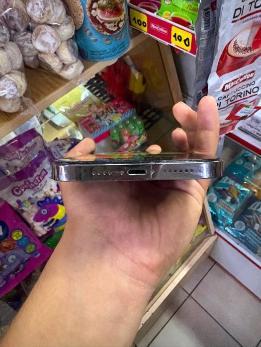Iphone12 pro max.
