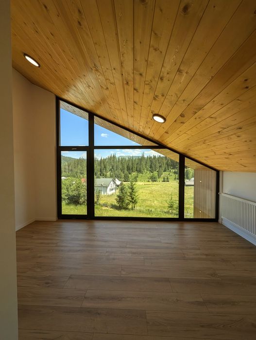 Casă modernă premium în Bucovina – view panoramic, ideală pentru locuire permanentă, vacanță sau investiție