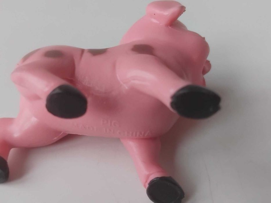 Розово Прасенце - малка реалистична фигура / играчка