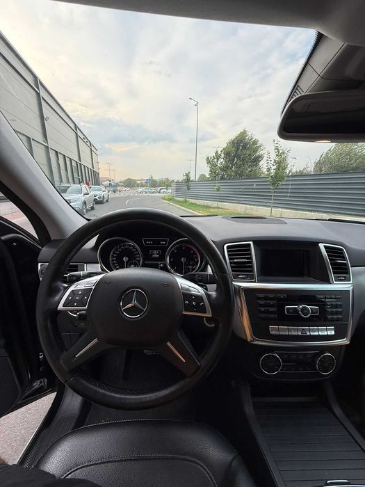 Mercedes-Benz ML 250 Bluetec 4MATIC Autoutilitară –  EURO 6