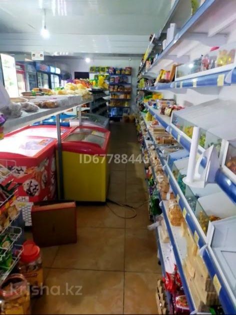 Продается 2 х - этажный магазин