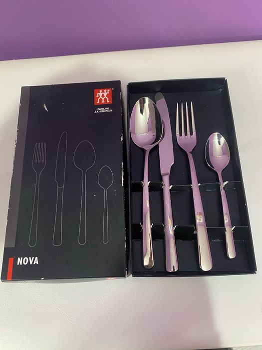 прибори за хранене Zwilling J.A. Henckels – серия NOVA.