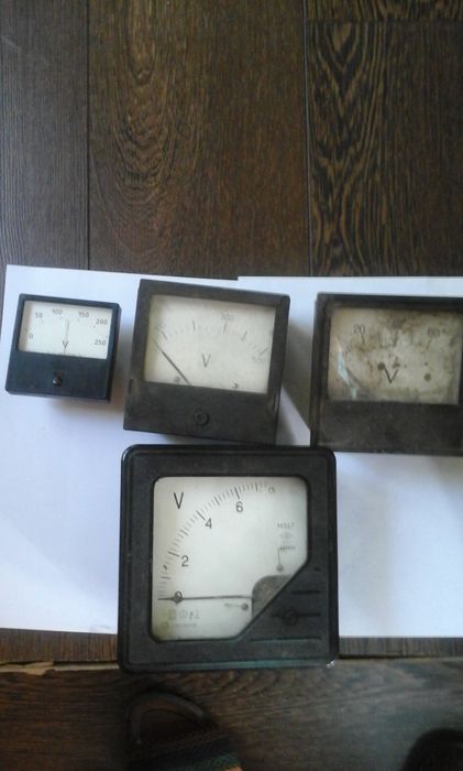 Продам вольтметры