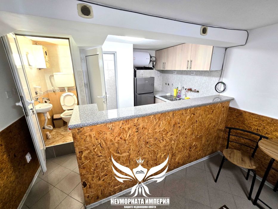 Дава се под наем Магазин в Асеновград - 21 кв.м за 206 € - Снимка #9