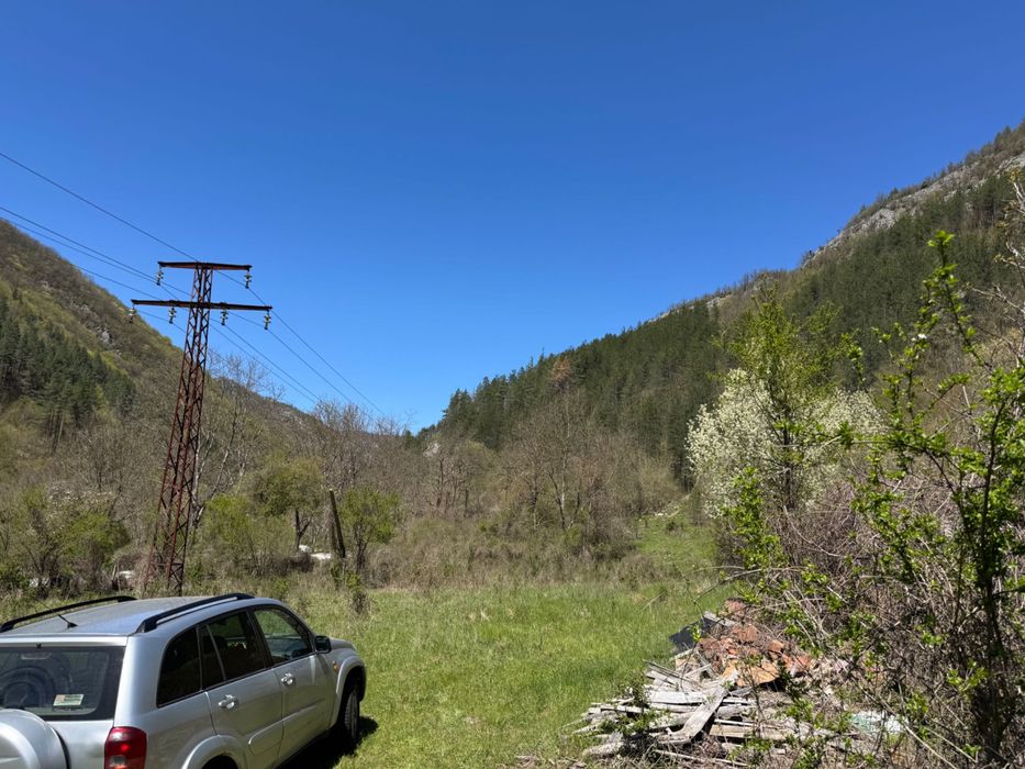 Продава се Парцел в Лъки - 4300 кв.м за 7 €/кв.м - Снимка #2