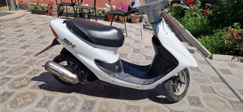 Продам мопед Хонда Дио 3