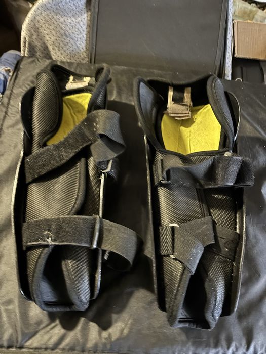 Хоккейные наколенники